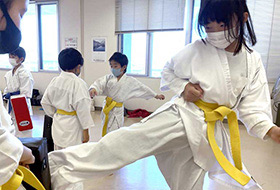 ジュニアクラス ミット練習1