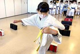 キッズクラス ミット練習4